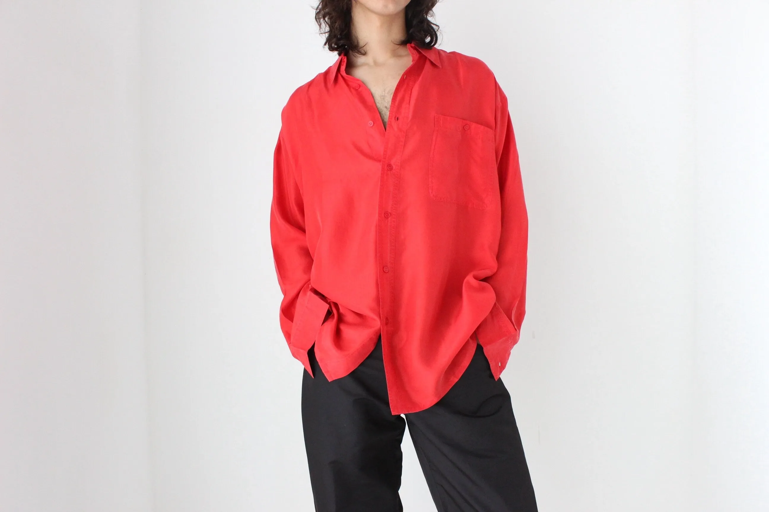80s PURE SILK Relaxed Long Sleeve Shirt in Vibrant Red
