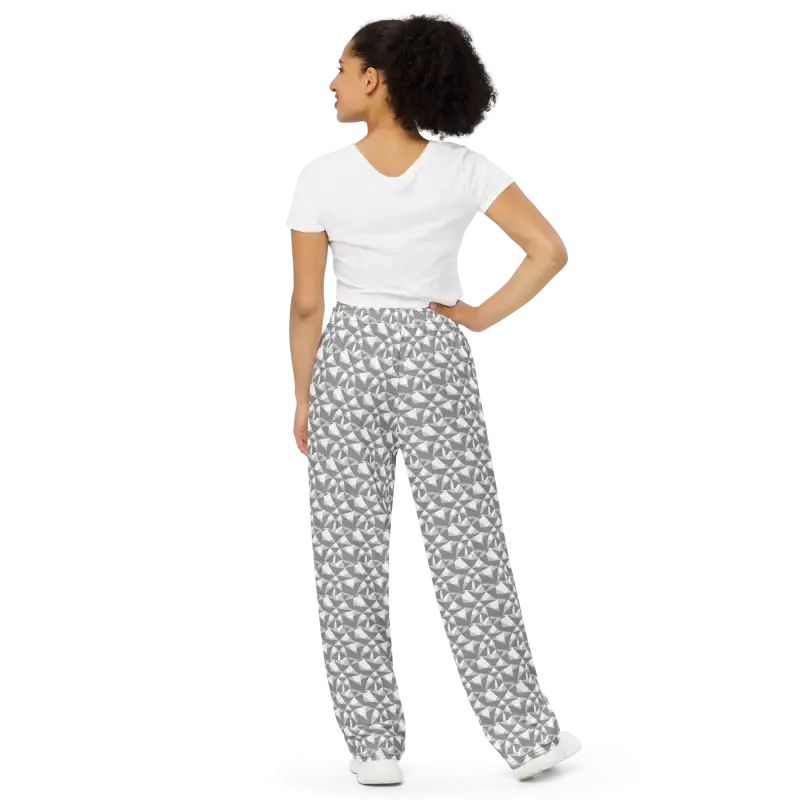 Chic Wide Leg Pants in Grey and White Abstract Pattern