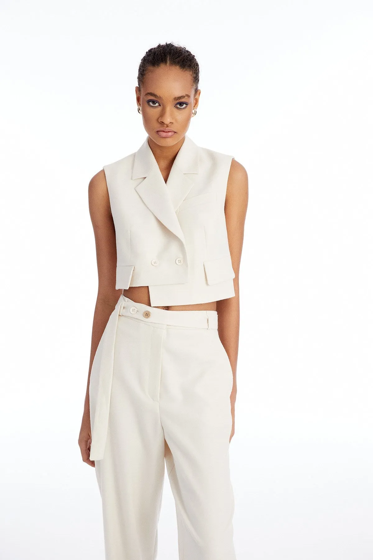 Ecru Crop Vest