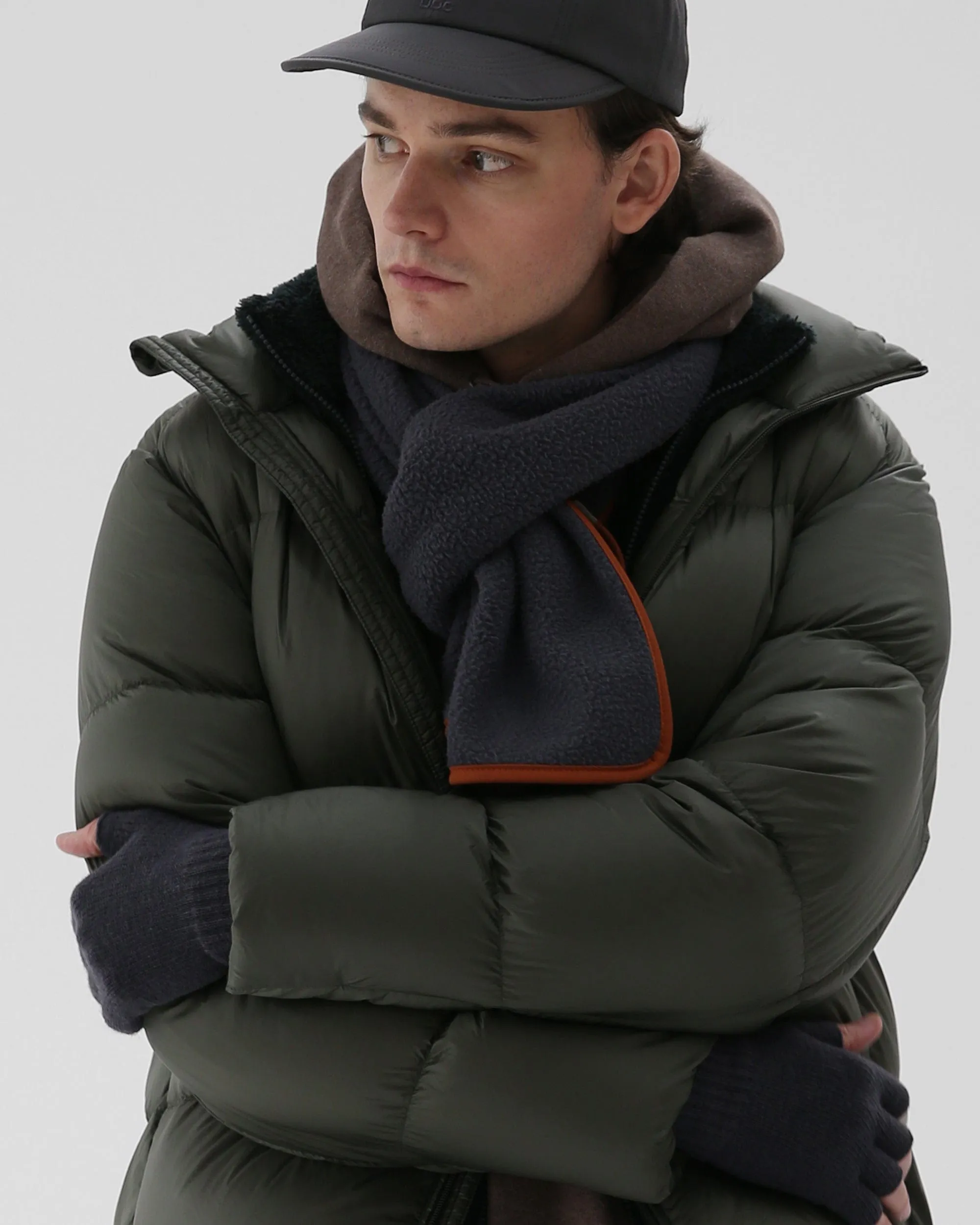 FINGERLESS / UDC / INK GREY