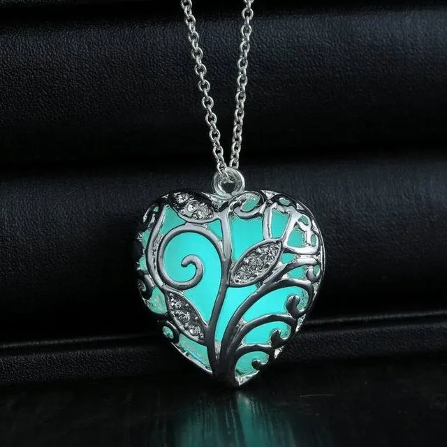 Glowing Luminous Vintage Hollow Necklace Silver Color Glow In The Dark Pendant Necklaces Tree Leaf collares For Girls Women