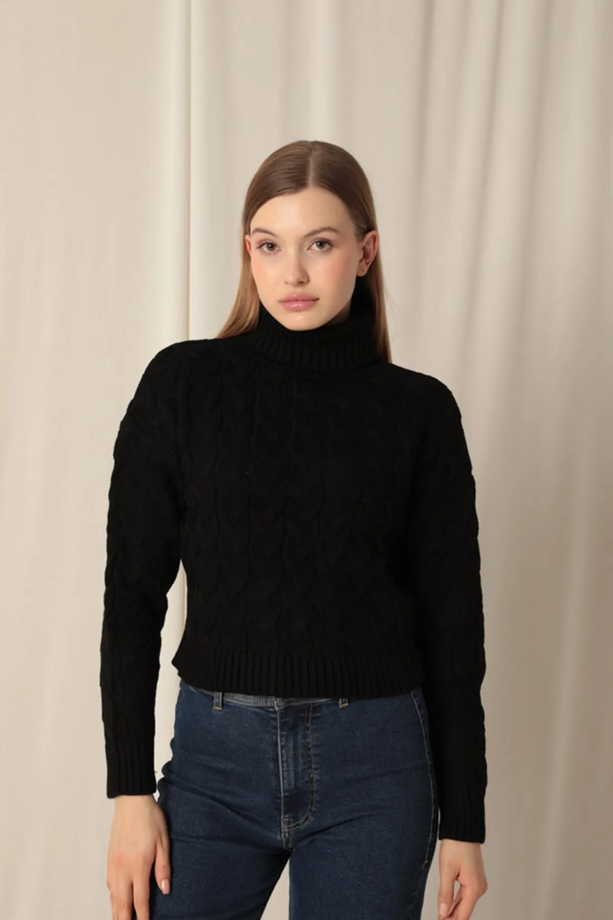 KKT Knitwear Fabric Knit Detailed Women's Black Sweater - Chatham