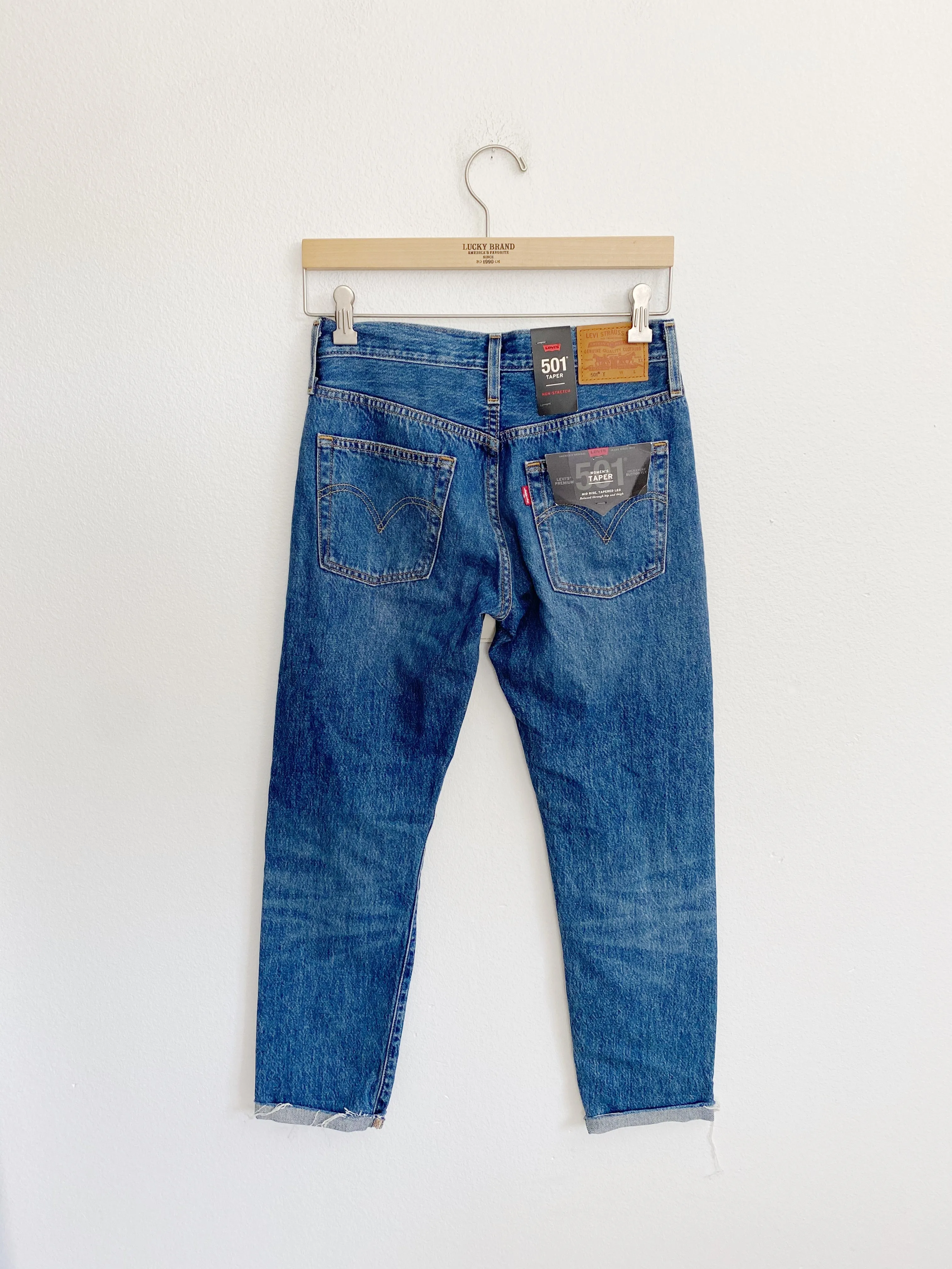 Levi's 501 Taper Jeans size 24