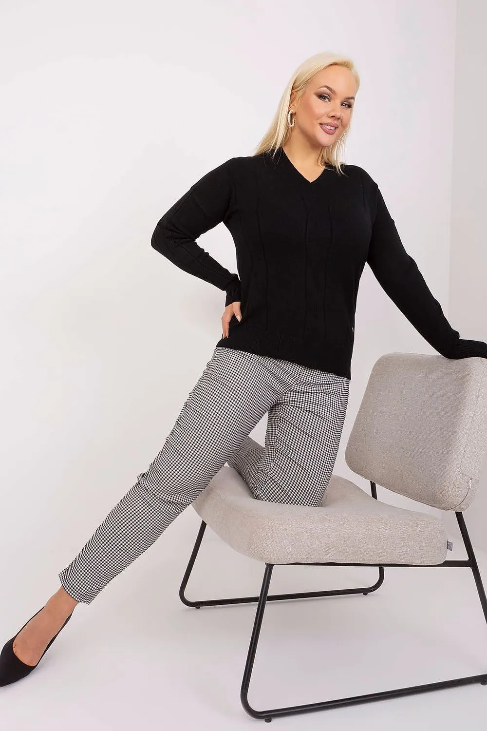 Plus size Red Black Knit Sweaters