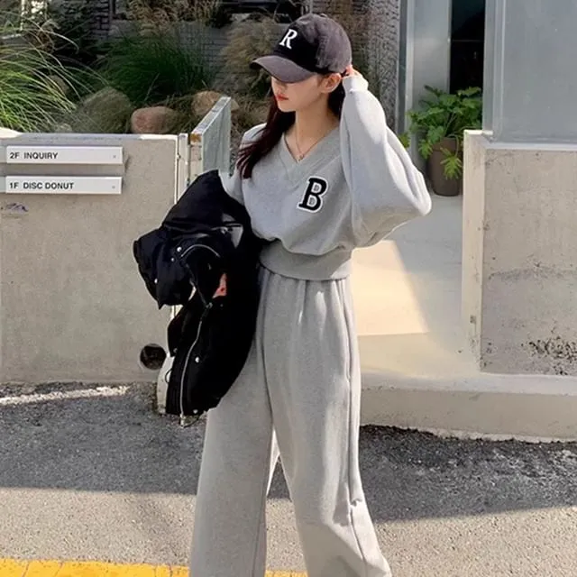 Set: V-Neck Lettering Pullover   Elastic Waist Plain Wide Leg Sweatpants