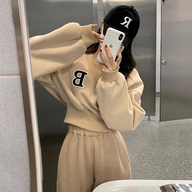 Set: V-Neck Lettering Pullover   Elastic Waist Plain Wide Leg Sweatpants