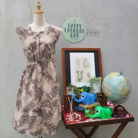 Slightly Autumn | Vintage 1950s 1960s Leaf Plant drawing outline Square neckline Dress