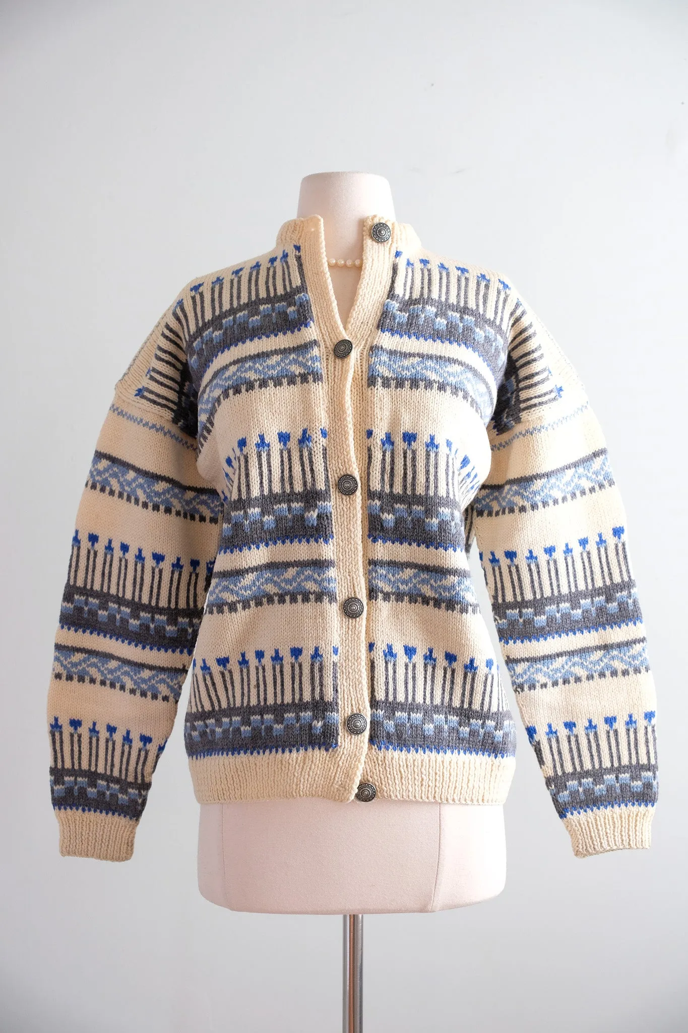 Vintage 1950's Blue & Ivory Nordic Wool Cardigan Sweater / L